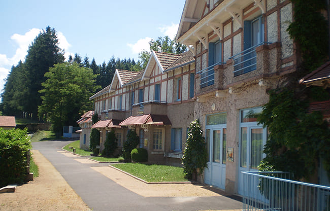 Exterieur gîte le domaine des plaines